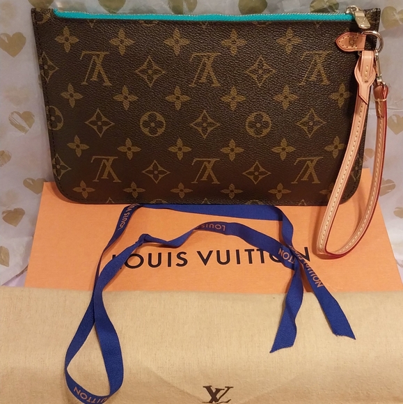 Louis Vuitton Neverful MM Turquoise Pochette, Box,Ribbon & Dust Bag - Picture 4 of 16